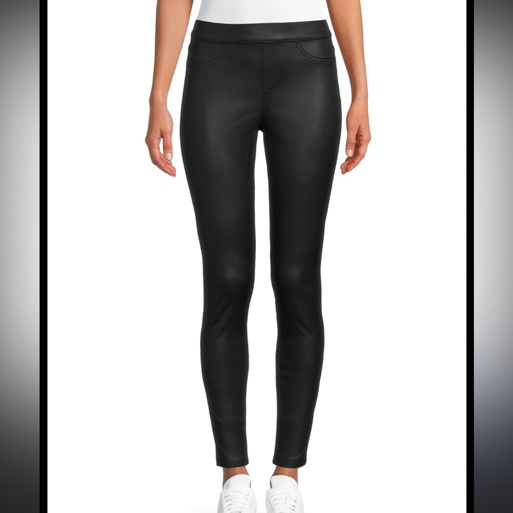 NWT Faux Leather Black Pull On Leggings Stretch